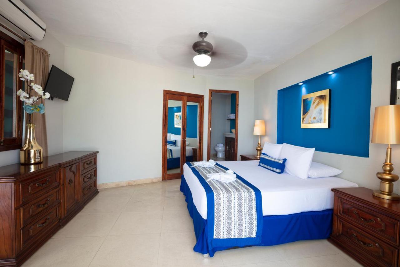 Blue Chairs Beachfront Resort Puerto Vallarta - Adults Only Exterior foto