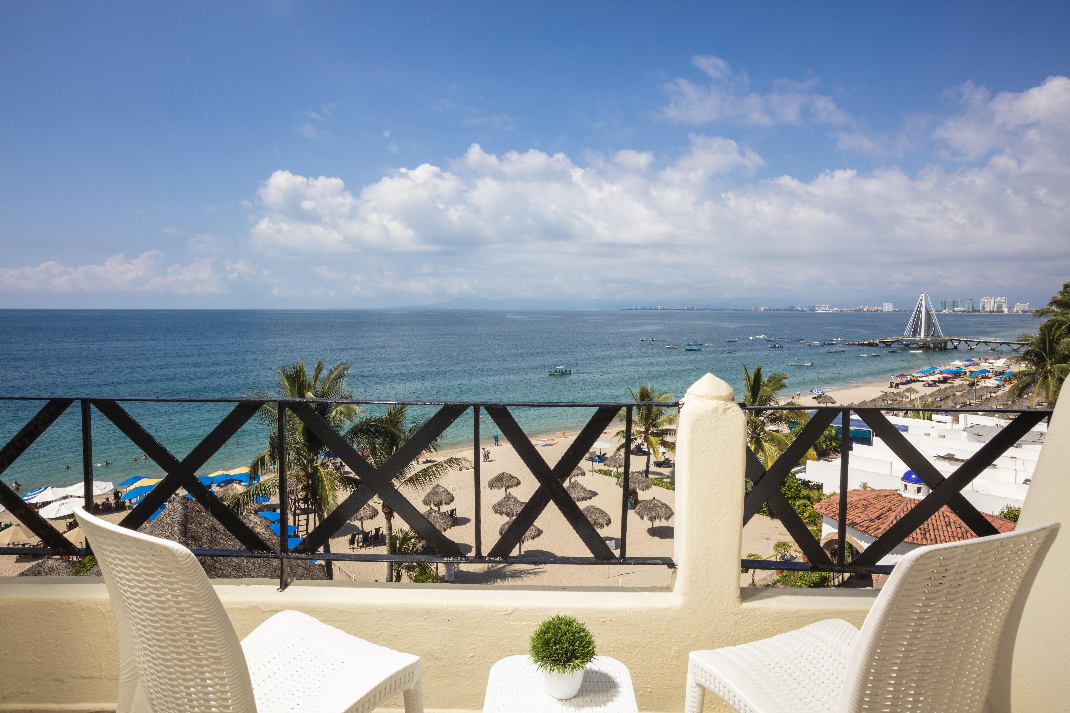 Blue Chairs Beachfront Resort Puerto Vallarta - Adults Only Exterior foto